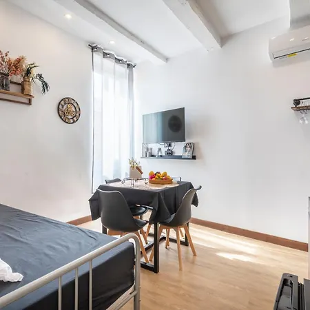 Adira Panier 2 Etoiles Apartamento Marsella