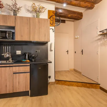 Adira Panier 2 Etoiles Apartamento *